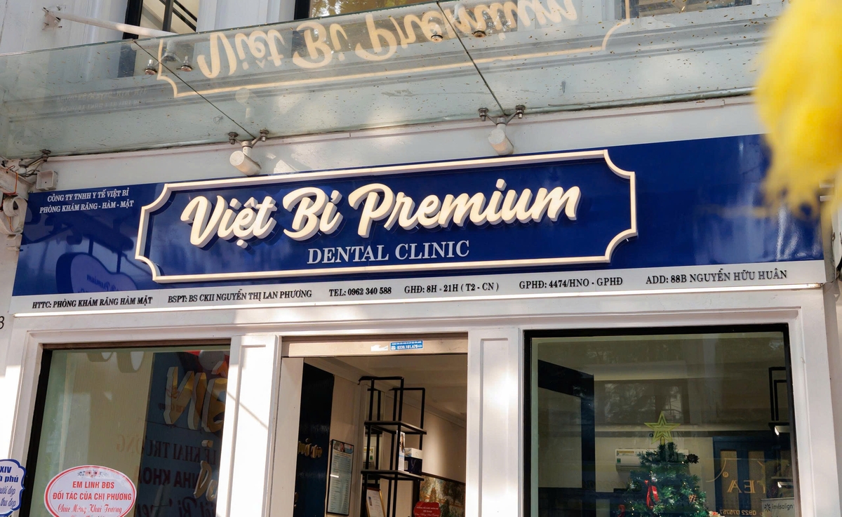 Viet Bi Dental Clinic modern facility in Ho Chi Minh City Vietnam