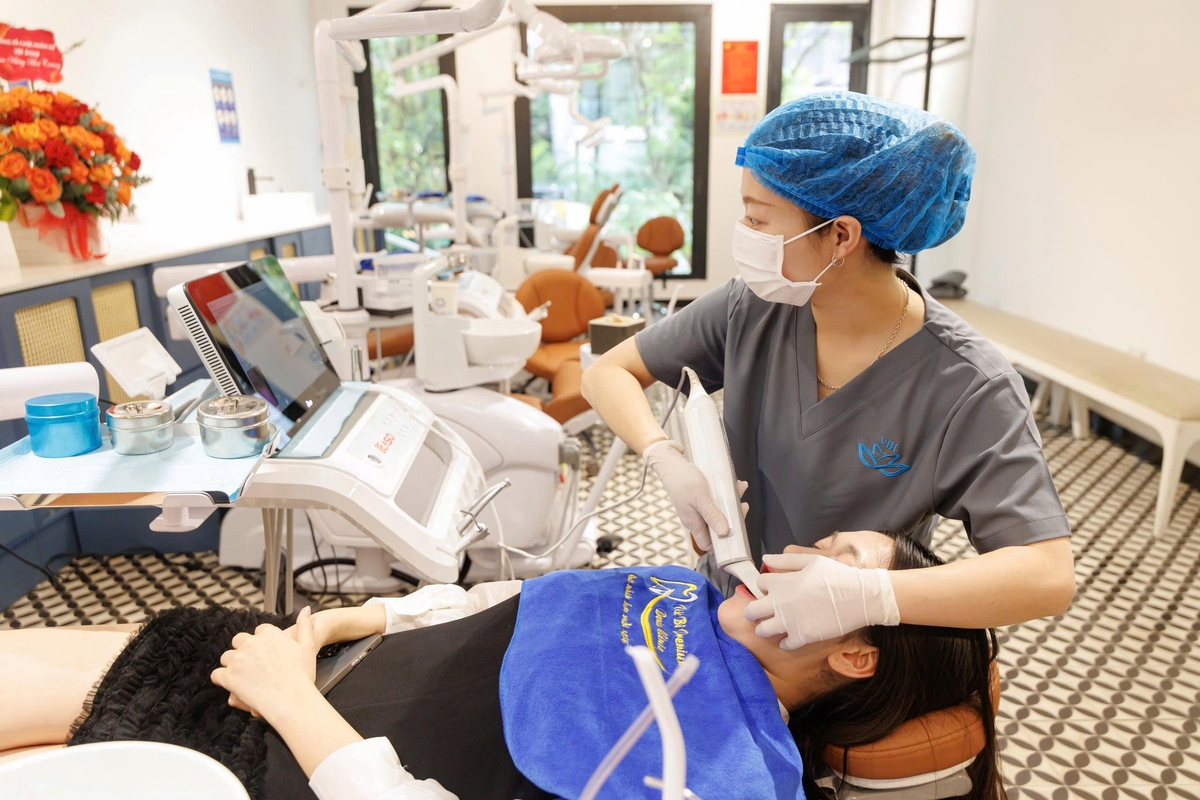Advanced dental implant treatment in progress at Vietnam clinic